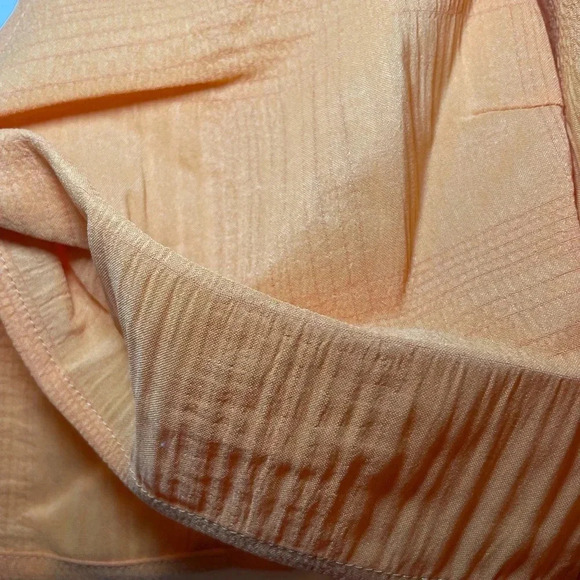 Vici X Caitlyn Woman’s Crop Top Size Medium Long Sleeve V Neck Rope Tie NEW - Picture 6 of 8